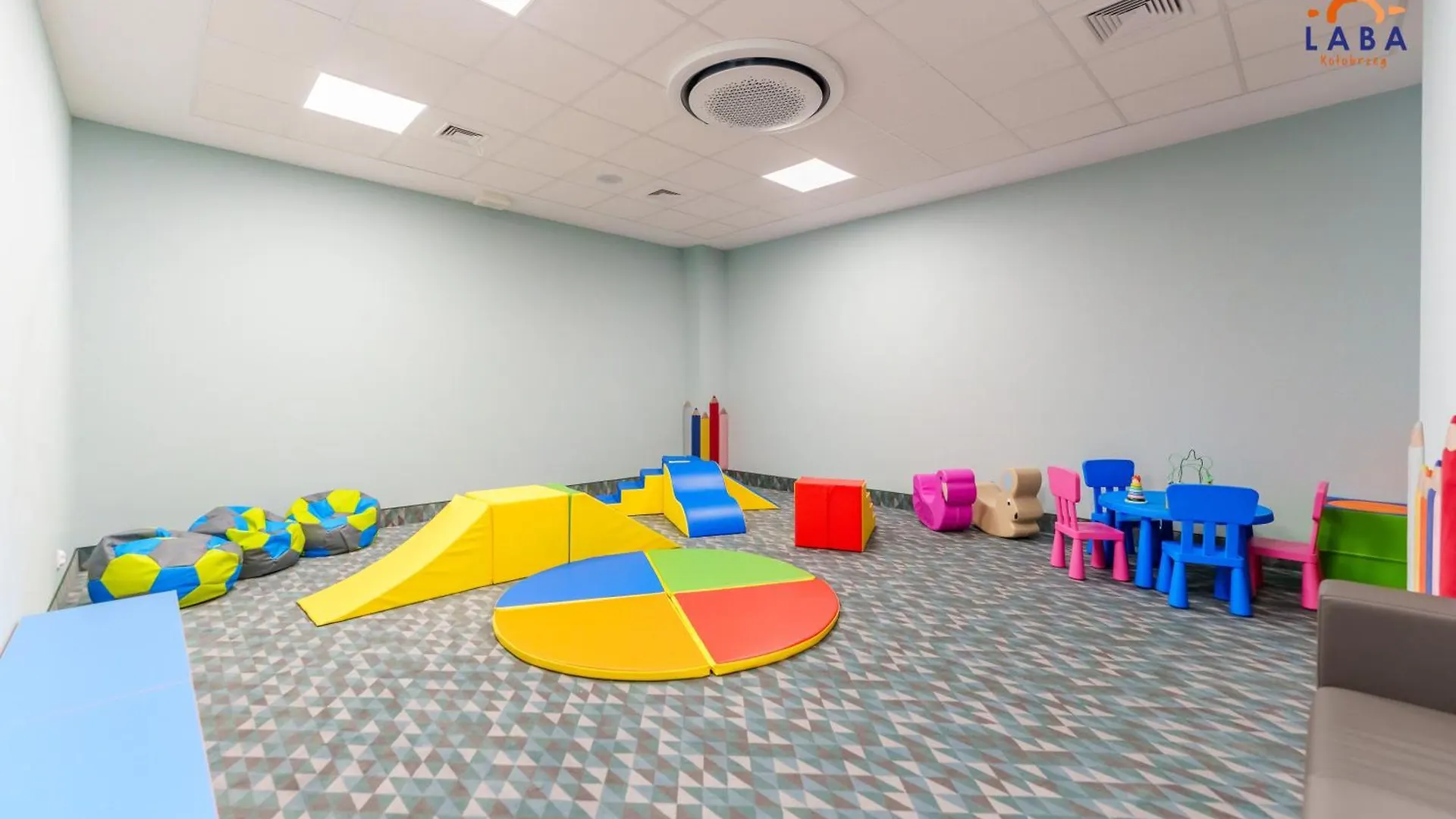 Laba Kolobrzeg Apartamenty Kasprowicza 20C Parking Basen Fitness Bawialnia W Cenie, Parkplatz Schwimmbad Fitness Spielzimmer Im Preis Apartment