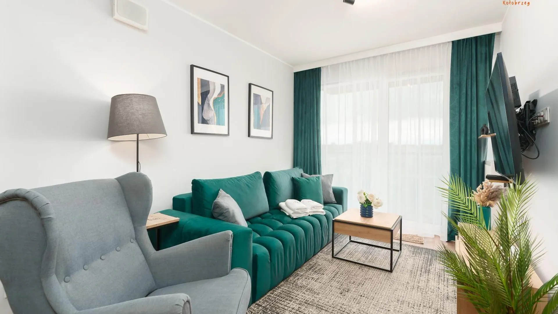 Laba Kolobrzeg Apartamenty Kasprowicza 20C Parking Basen Fitness Bawialnia W Cenie, Parkplatz Schwimmbad Fitness Spielzimmer Im Preis Appartement